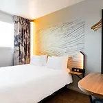 Hotel Marly Saint Germain En Laye 3*
