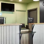 Hotel Marly Saint Germain En Laye 3*