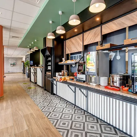Hotel Marly Saint Germain En Laye Le Port-Marly