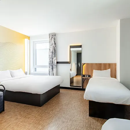 Marly Saint Germain En Laye Hotel